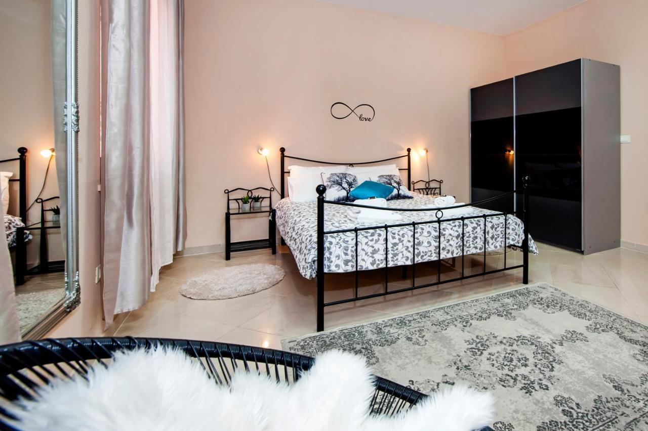 Rovinj City Apartment Exterior foto